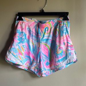 Lilly Pulitzer athletic shorts size small